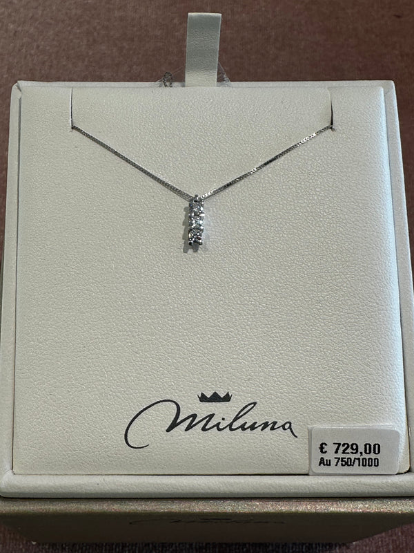 Miluna collana trilogy